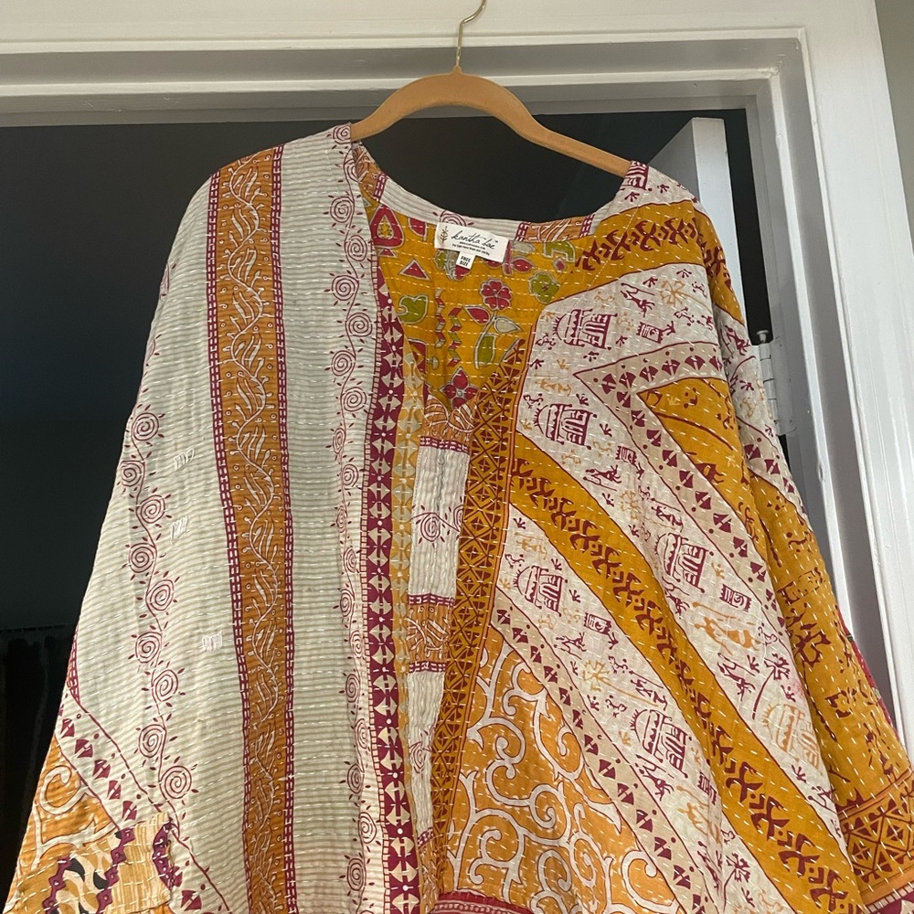 kantha bae butterfly top